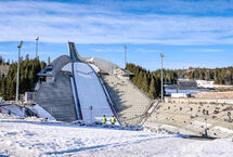 Mistrzostwa Norwegii przed Pucharami Świata w Austrii. Przerwa Kvandal
