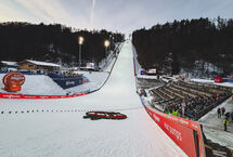 FIS odrzuciła protest Słoweńców. Epilog sprawy nart Domena Prevca w Oberstdorfie