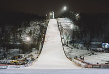 PK w Ruce: Piątek z sesją treningową. 56 skoczków na starcie cyklu