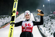 „Trzymać się podstaw” – Stroem wróciła na szczyt