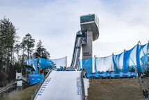 TCS w Innsbrucku: 68 skoczków na starcie sobotnich kwalifikacji