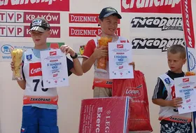 Podium rocznik 1998 i mł.