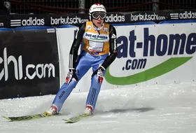 Simon Ammann po skoku na 145m