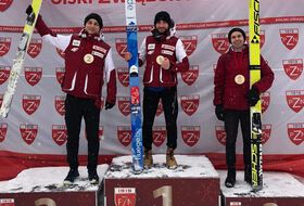 Podium konkursu na HS40