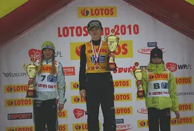 13.02.2010 Podium klasyfikacji dziewcząt