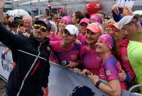 Adam Małysz z fanami