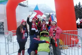 Igor z przyjaciółmi na skoczni Kulm