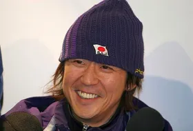 Takanobu Okabe ma 43 lata