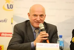 Paweł Olechnowicz