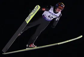 Harri Olli w locie na 138,5m