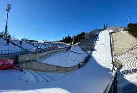 Holmenkollbakken w Oslo