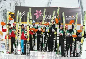 27.02.2011 - Podium konkursu drużynowego w Oslo