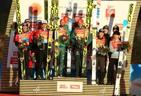 24.02.2019 - Podium drużynowych MŚ w Seefeld