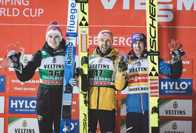 16.12.2023 - Podium PŚ w Engelbergu