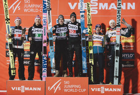 23.02.2024 - Podium PŚ w Oberstdorfie