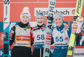 25.02.2024 - Podium PŚ Pań w Hinzenbach
