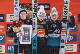 13.03.2024 - Podium Raw Air Pań w Trondheim