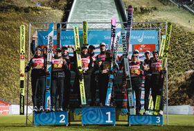 26.10.2025 - Podium LGP w Klingenthal