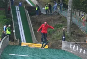 Poseł Marian Daszyk w locie