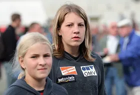 Vladena Pustkova i Michaela Dolezelova