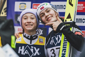 Nika Prevc i Anna Odine Stroem