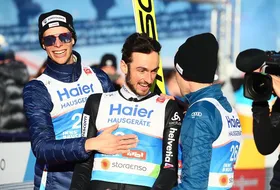 Luca Egloff, Killian Peier i Simon Ammann