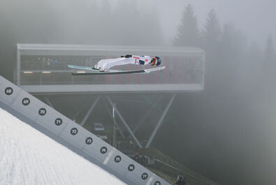 Kot i Stoch o rywalizacji w gęstej mgle w Klingenthal. "Wybiło mnie to z rytmu"