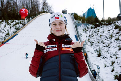 „Cudownie jest widzieć, jak nareszcie odnosi sukcesy” – Anna Odine Stroem o triumfie młodszego brata