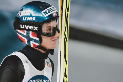 Na Kulm sypnęło dyskwalifikacjami. Czerwona kartka dla Norwega