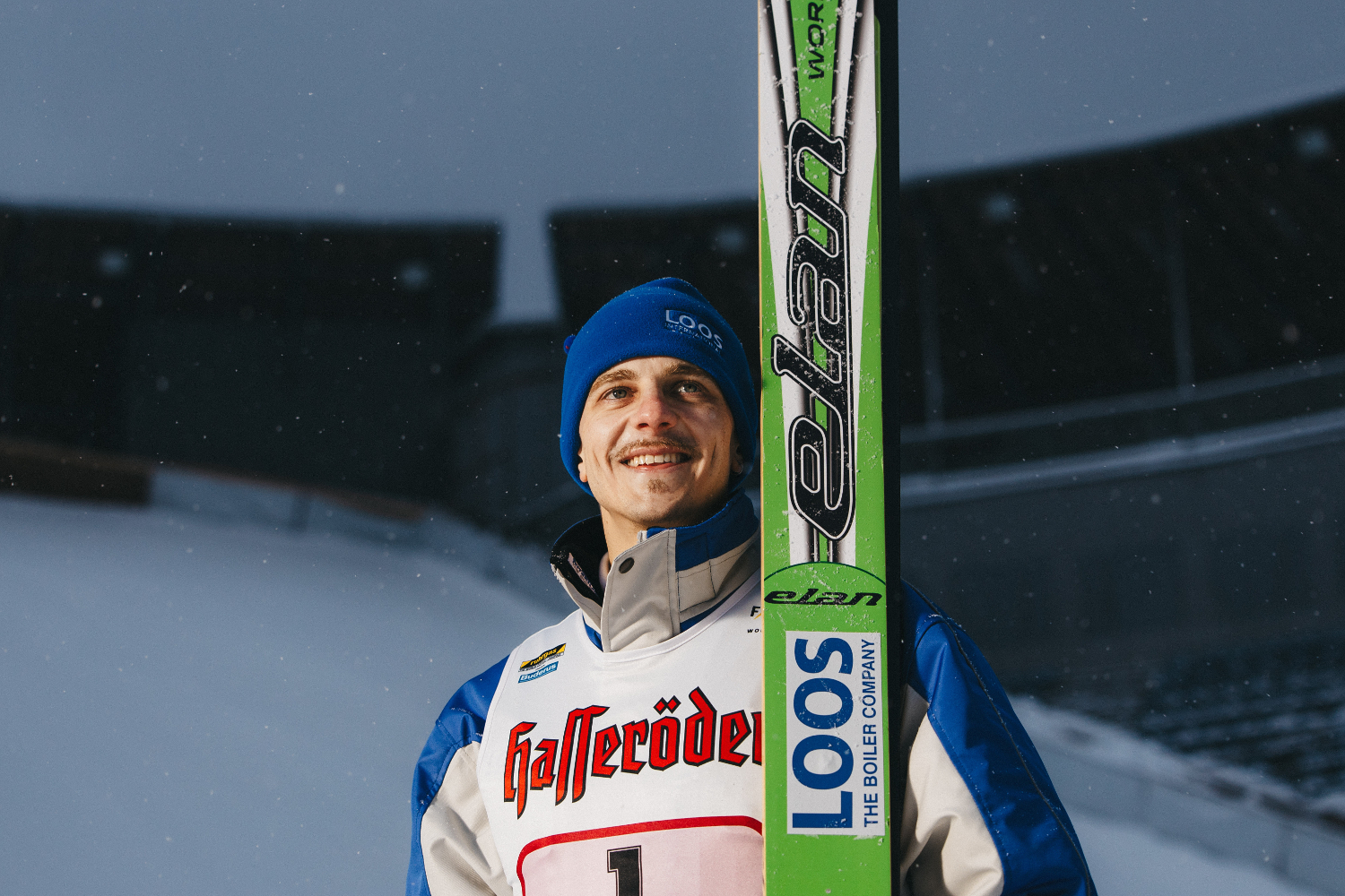 Bartłomiej Deklewa jako Adam Małysz