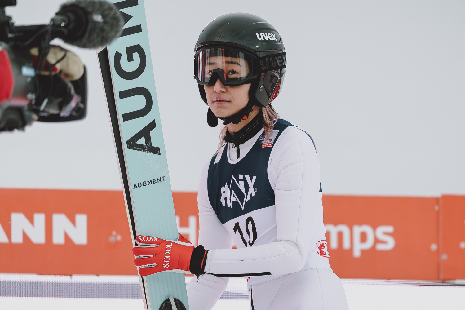 Ping Zeng - chińska lilia na polskim śniegu